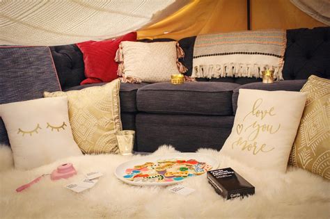 Living Room Blanket Forts - bestroom.one