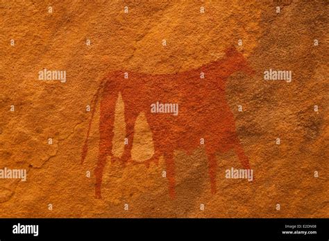 Ennedi rock painting hi-res stock photography and images - Alamy