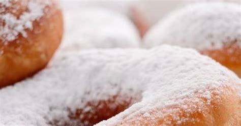 10 Best Doughnut Glaze Recipes without Powdered Sugar