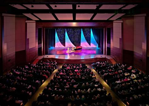 Niswonger Performing Arts Center | BarberMcMurry Architects