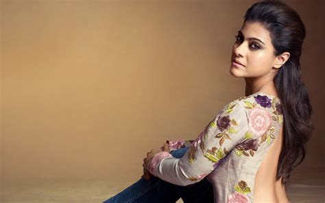 Kajol Latest Backless Photoshoot Wallpaper, HD Indian Celebrities 4K ...