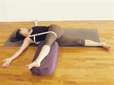 Yoga Helpful Techniques For restorative yoga awesome | Restorative yoga ...