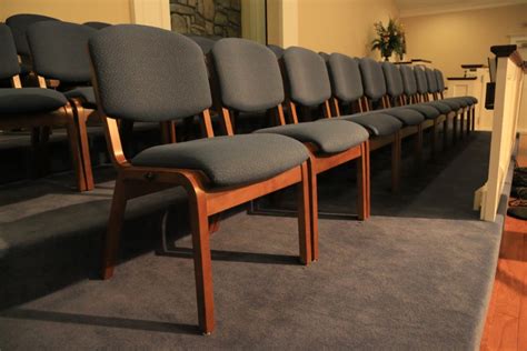 Church Choir Chairs: Oak-Lock, Ply-Harp, Ply-Bent - Church Interiors, Inc.