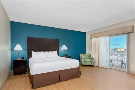 La Quinta Inn & Suites by Wyndham Ocean City | Ocean City, MD Hotels