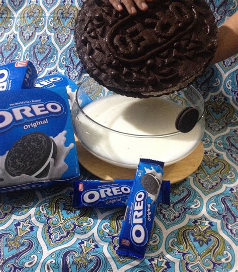 Giant Oreo Cookie