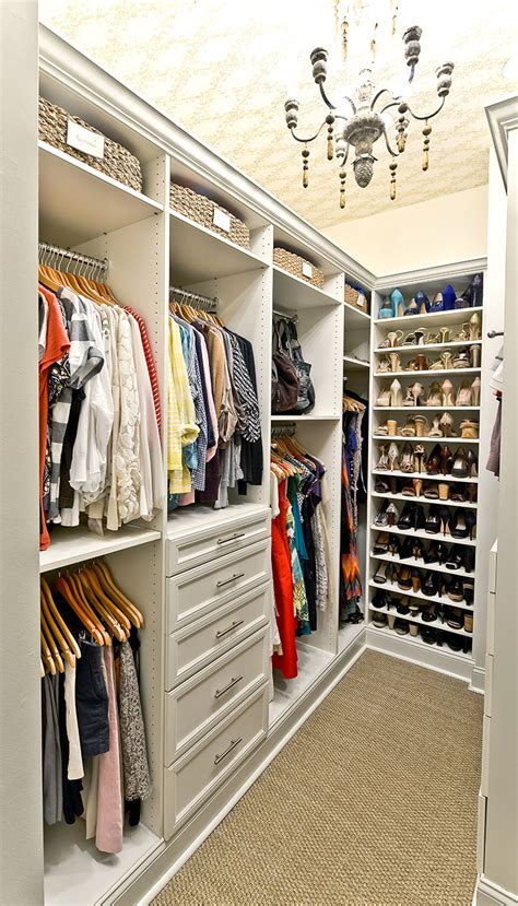 What a perfect closet looks like | 15 Beautiful walk in closet ideas - Style House Interiors