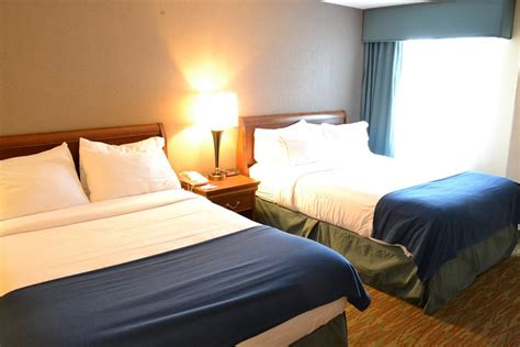 HOLIDAY INN EXPRESS BIDDEFORD, AN IHG HOTEL $168 ($̶1̶8̶9̶) - Updated 2022 Prices & Reviews - Maine