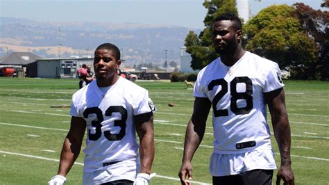 2016 Raiders depth chart breakdown, 53-man roster projection, position battles: Running back ...