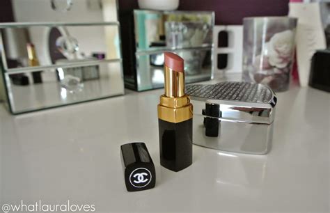 Chanel Rouge Coco Shine Lipstick in Boy Review | What Laura Loves