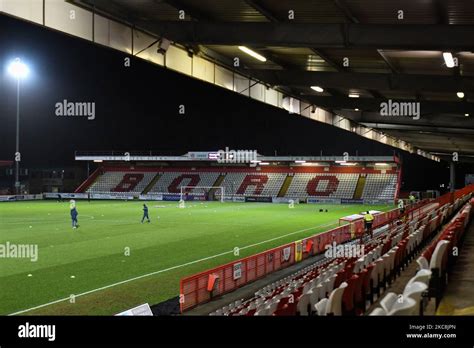 Exeter city stadium general view hi-res stock photography and images ...