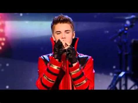 The X Factor - Justin Bieber - Mistletoe LIVE & HD ( read description ) - YouTube