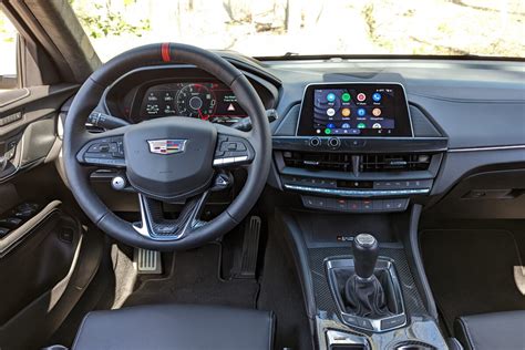 2023 Cadillac CT4: 127 Interior Photos | U.S. News