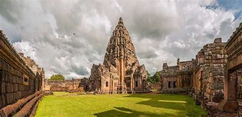 15 Ruins of Thailand : Stories of Ancient Glory