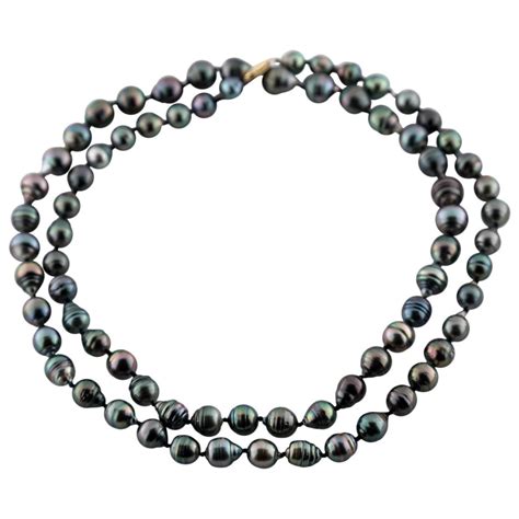 Black Tahitian Pearl Necklace For Sale at 1stdibs