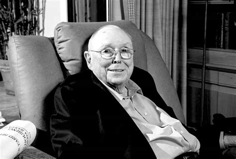 20 Books Recommended by Charlie Munger - Radical Reads