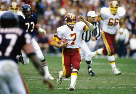 Joe Theismann still inspiring decades after horrific injury