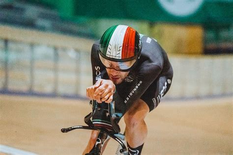 Hour Record attempt by Filippo Ganna streaming live now | Cyclingnews