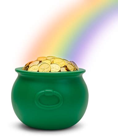 Rainbow Pot Of Gold Stock Photo - Download Image Now - iStock