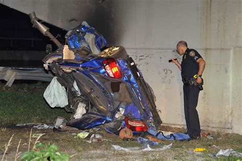 2 dead after car going 107 mph crashes and burns