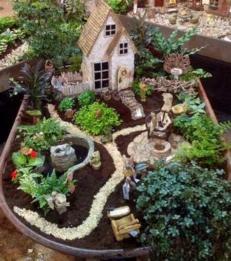 Unique Fairy Garden Ideas 26 | Fairy garden pots, Fairy garden diy ...