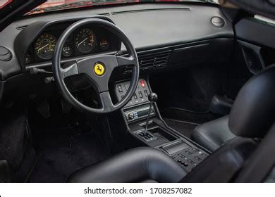 13 Ferrari mondial interior Images, Stock Photos & Vectors | Shutterstock