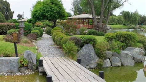 10 Meditation Garden Ideas To Calm The Mind and Delight The Senses