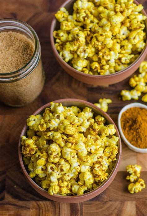 60+ Gourmet Popcorn Recipes | momooze.com