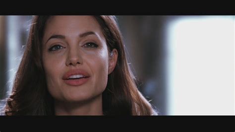 Angelina Jolie in "Mr. & Mrs. Smith" - Angelina Jolie Image (12026362) - Fanpop