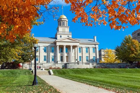 14 Top Things to Do in Iowa City, IA | PlanetWare