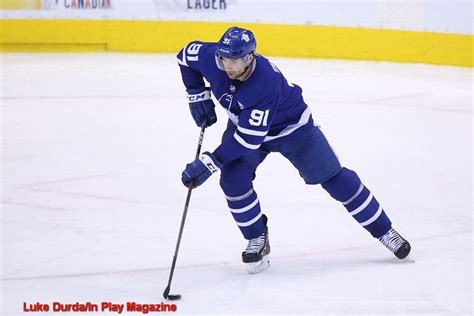 NEW MAPLE LEAFS CAPTAIN IS JOHN TAVARES - In Play! magazine