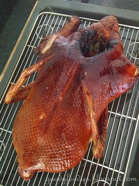 GoodyFoodies: Recipe: Crispy-skin Chinese Roast Duck 烤鸭