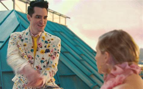 VJBrendan.com: Taylor Swift & Brendon Urie - 'ME!' [Music Video]