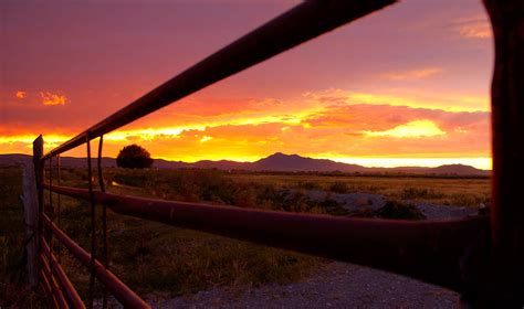 Here are 12 Stunning Sunsets in Utah That Would Blow Anyone Away