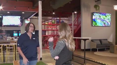 Smash Park Roseville opens; pickleball courts and more | FOX 9 Minneapolis-St. Paul