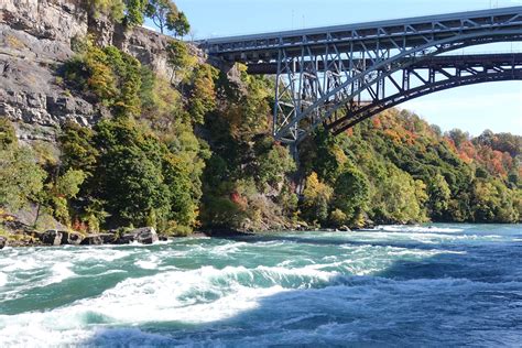 Niagara Falls Border Crossings