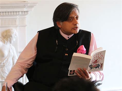 7 Best Shashi Tharoor Books to increase your Vocabulary...