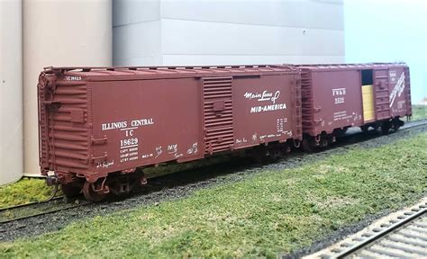 Illinois Central AAR Modified Design 40-foot steel boxcar | Resin Car Works Blog