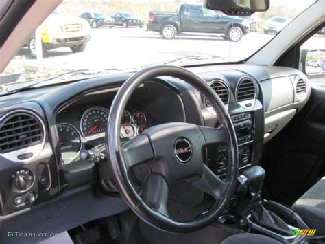 Ebony Black Interior 2006 GMC Envoy XL SLE 4x4 Photo #38667634 ...