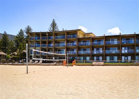 Best Lake Tahoe Lakefront Hotels & Beachfront Resorts With Lakeviews