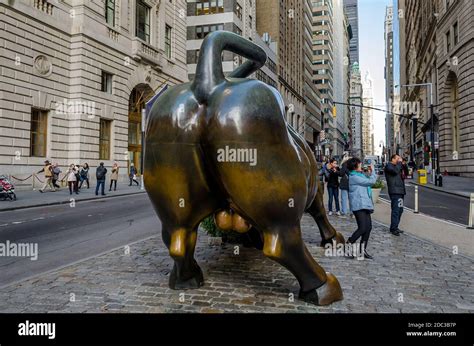 Bull Market Statue