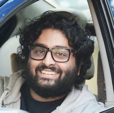 Arijit Singh Height, Weight, Age, Wife, Family, Wiki, Biography and More - BollyStarInfo