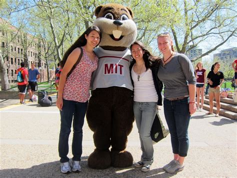 Student Life on display for Campus Preview Weekend | MIT News | Massachusetts Institute of ...