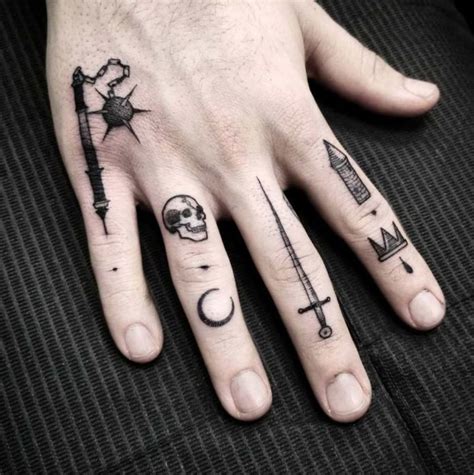 small-hand-tattoos-1 - Tattoo Designs for Women