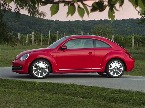 2014 Volkswagen Beetle - Price, Photos, Reviews & Features