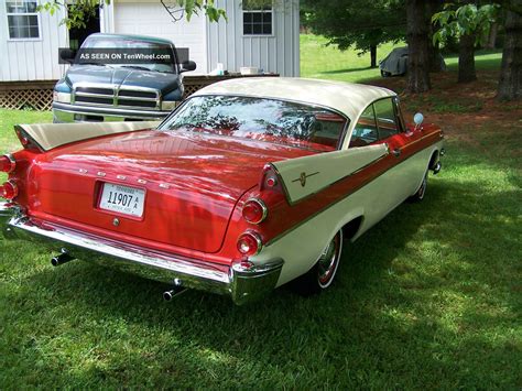 1957 Dodge Coronet Lancer 2dht