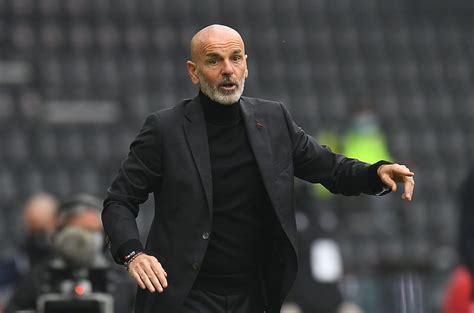 Official: AC Milan confirm that Stefano Pioli has tested positive for ...