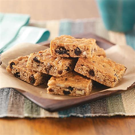 Chewy Granola Bars Recipe | Taste of Home