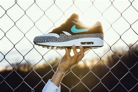 The Nike Air Max 1 x ATMOS And my girls hand. Quality on these is ...