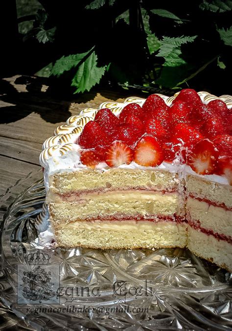 Torta De Fresas - CakeCentral.com | Homemade strawberry jam, Cupcake ...