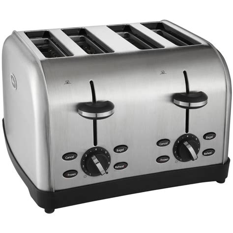 Oster 4-Slice Toaster w/ Retractable Cord by Oster at Fleet Farm